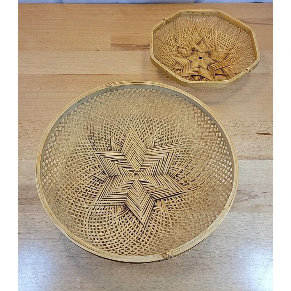 Vintage Pair Shallow Round Baskets Rattan Star Wall Hanging Boho 10” & 7.25”